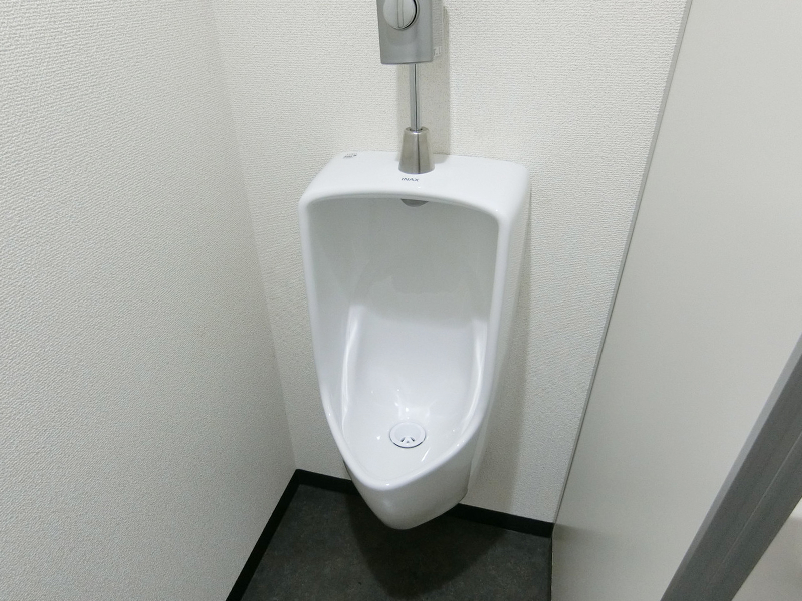 男性用トイレ
