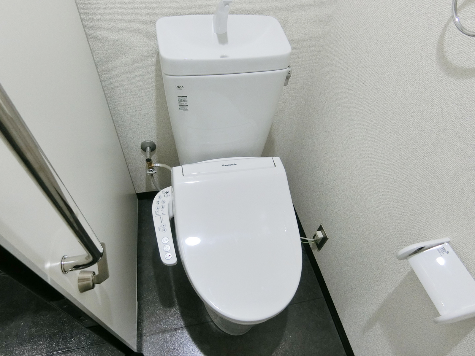トイレ個室