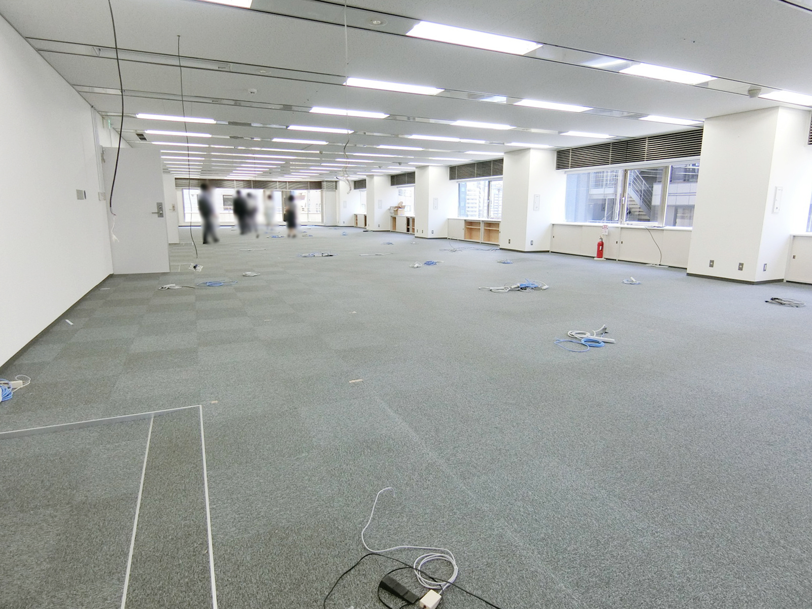 オフィス室内参考画像