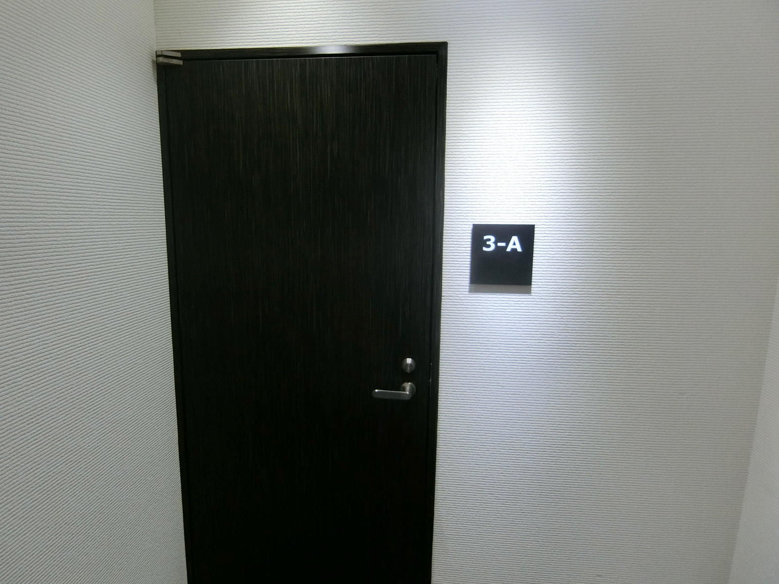 貸室出入口
