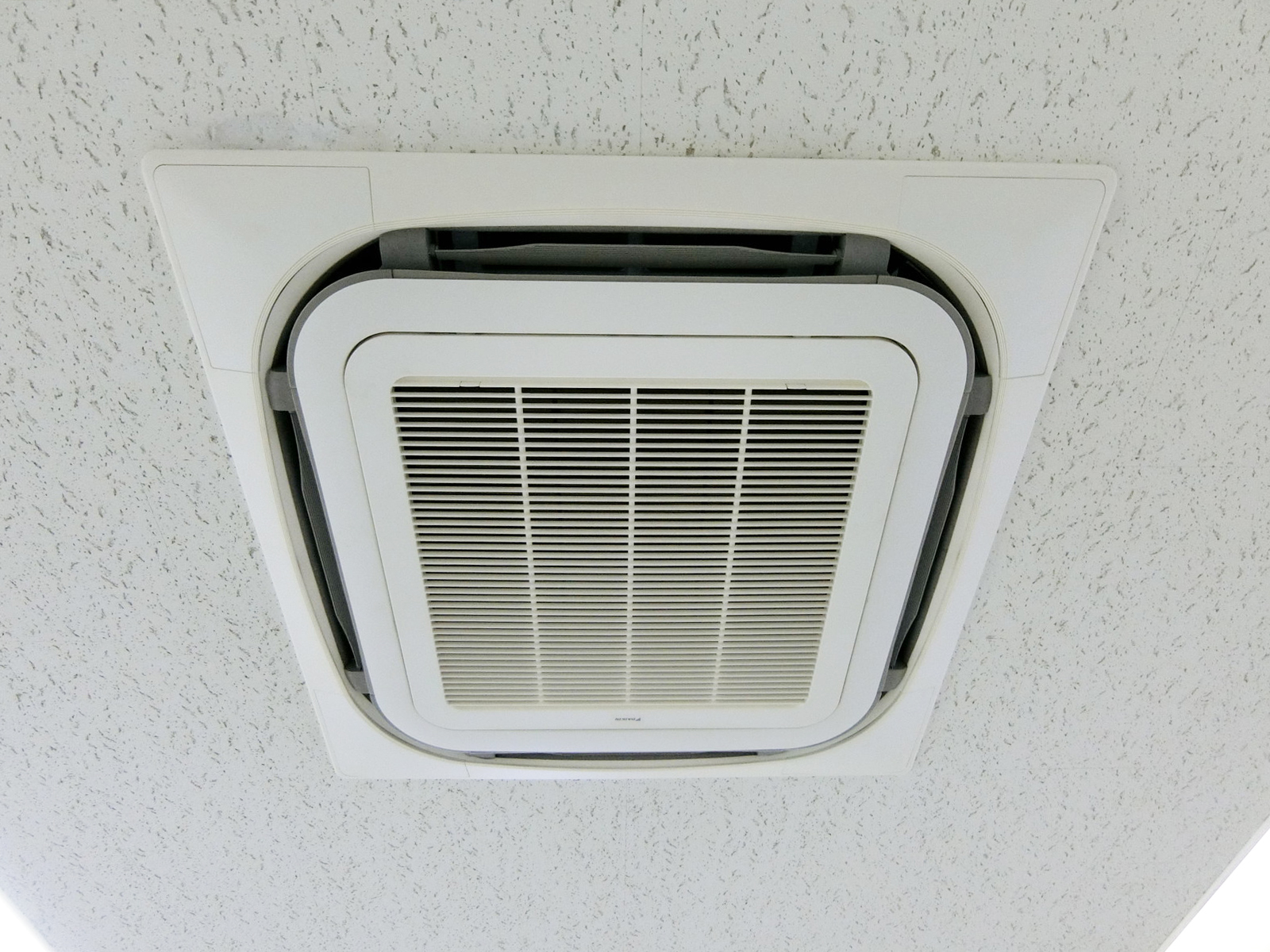 空調
