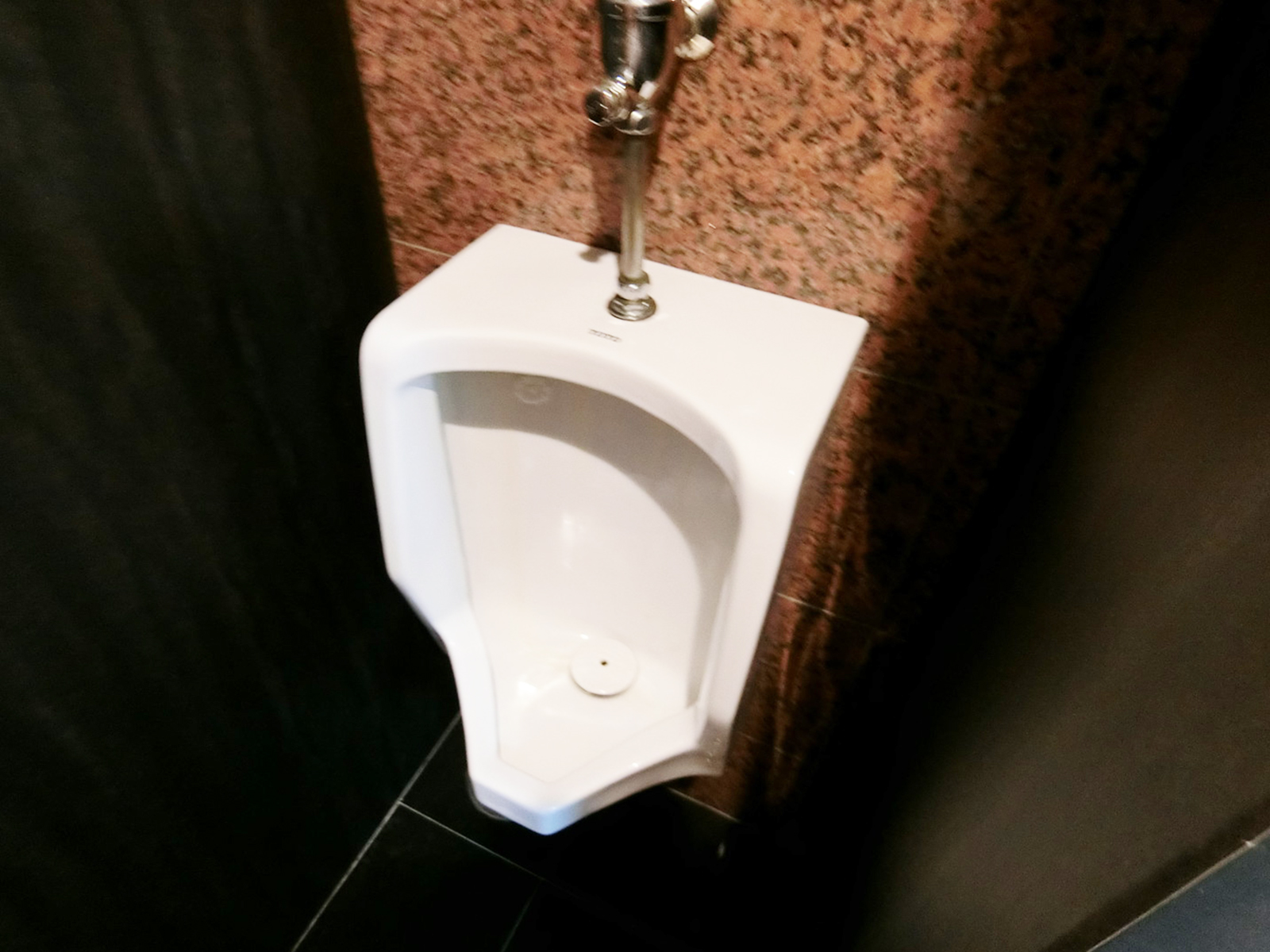 男性用トイレ