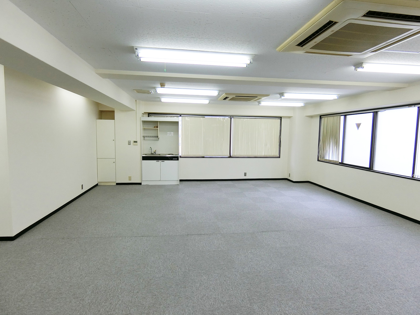 別角度の様子
