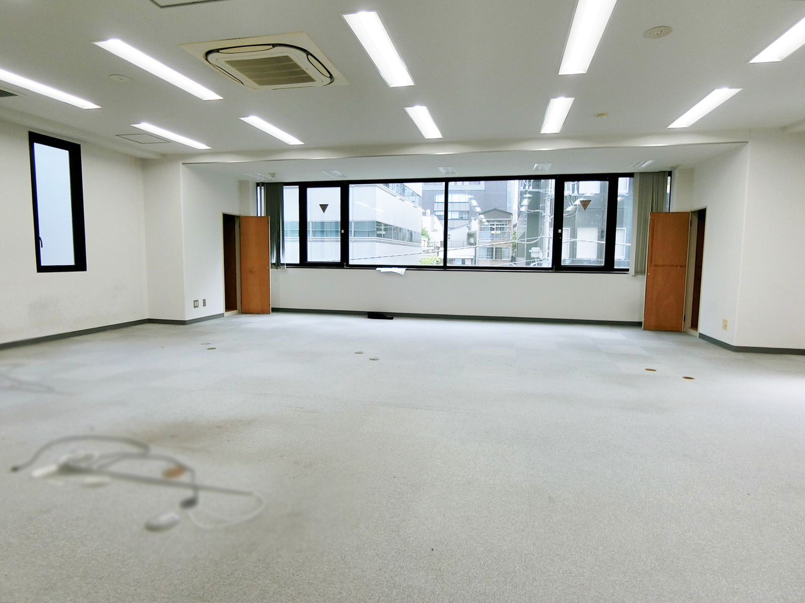 オフィス室内参考画像（3階）