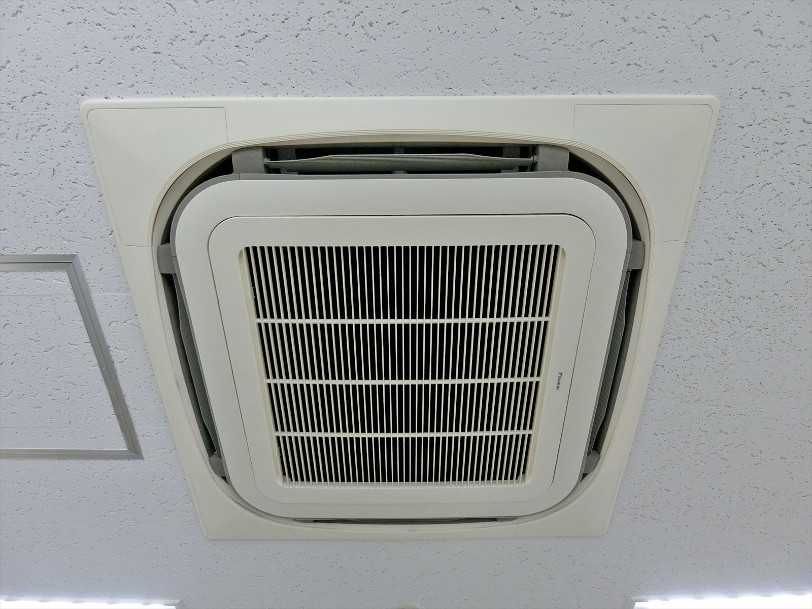空調
