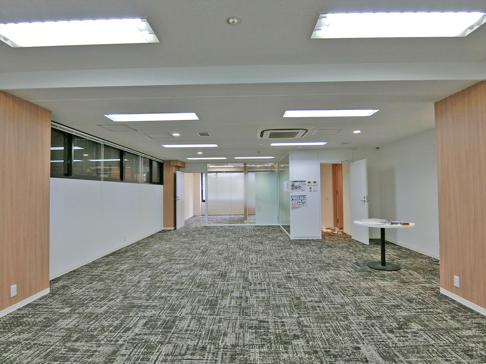 オフィス室内参考画像（4階）