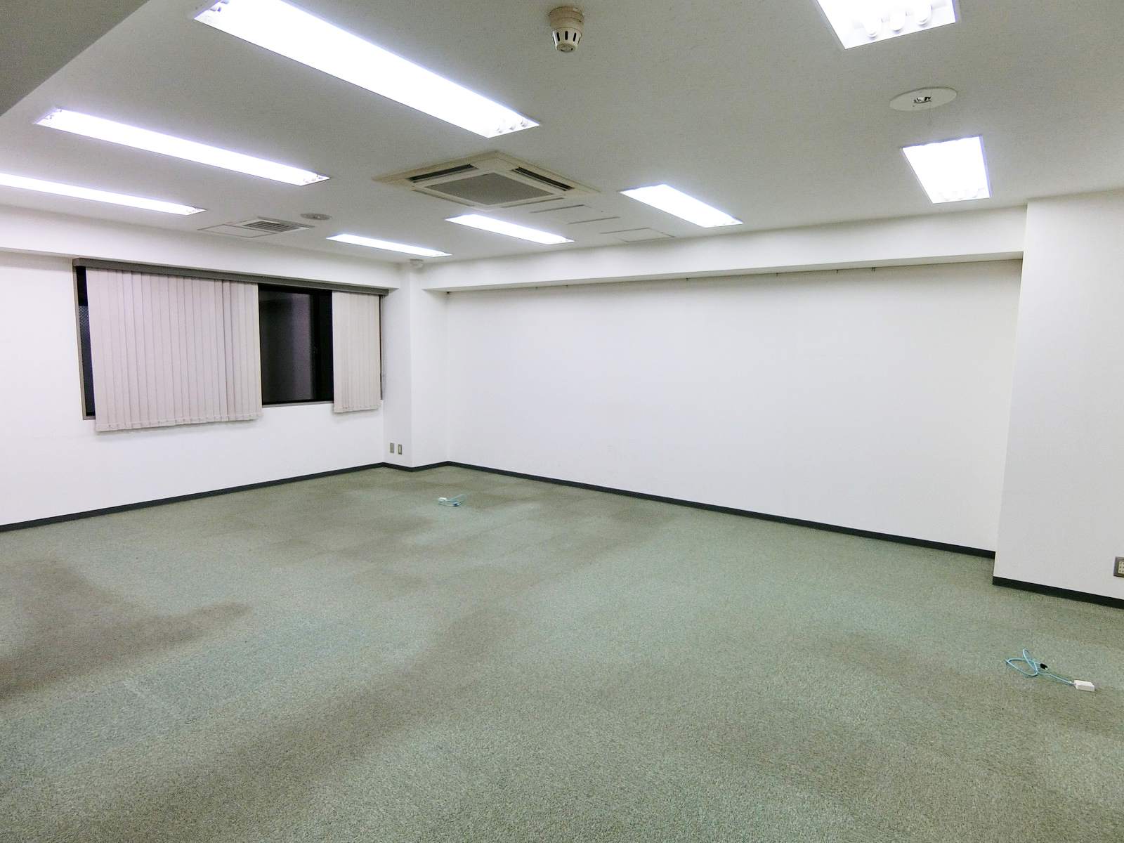 別角度の様子