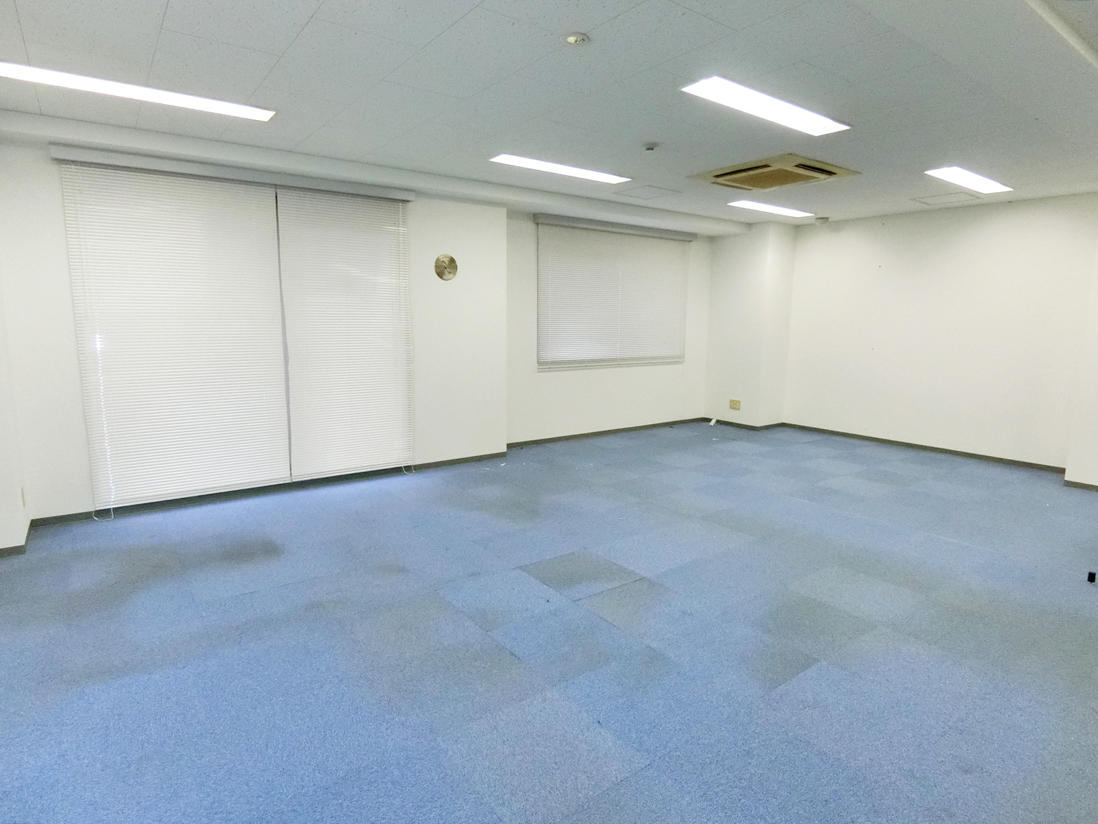 オフィス室内参考画像（4階・20坪）