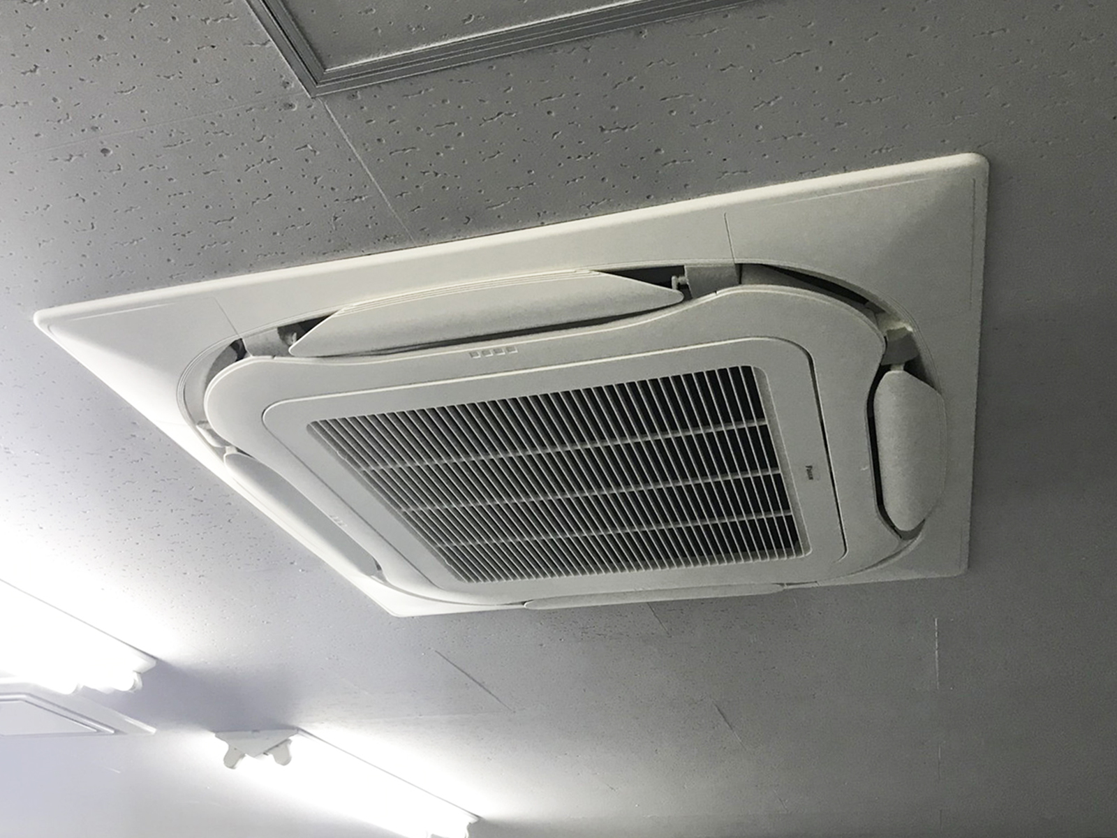 空調