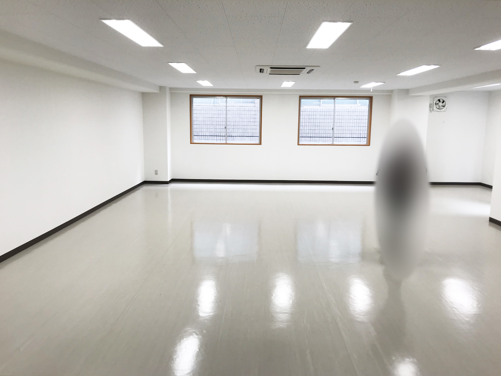 オフィス室内参考画像(4階・約34坪)