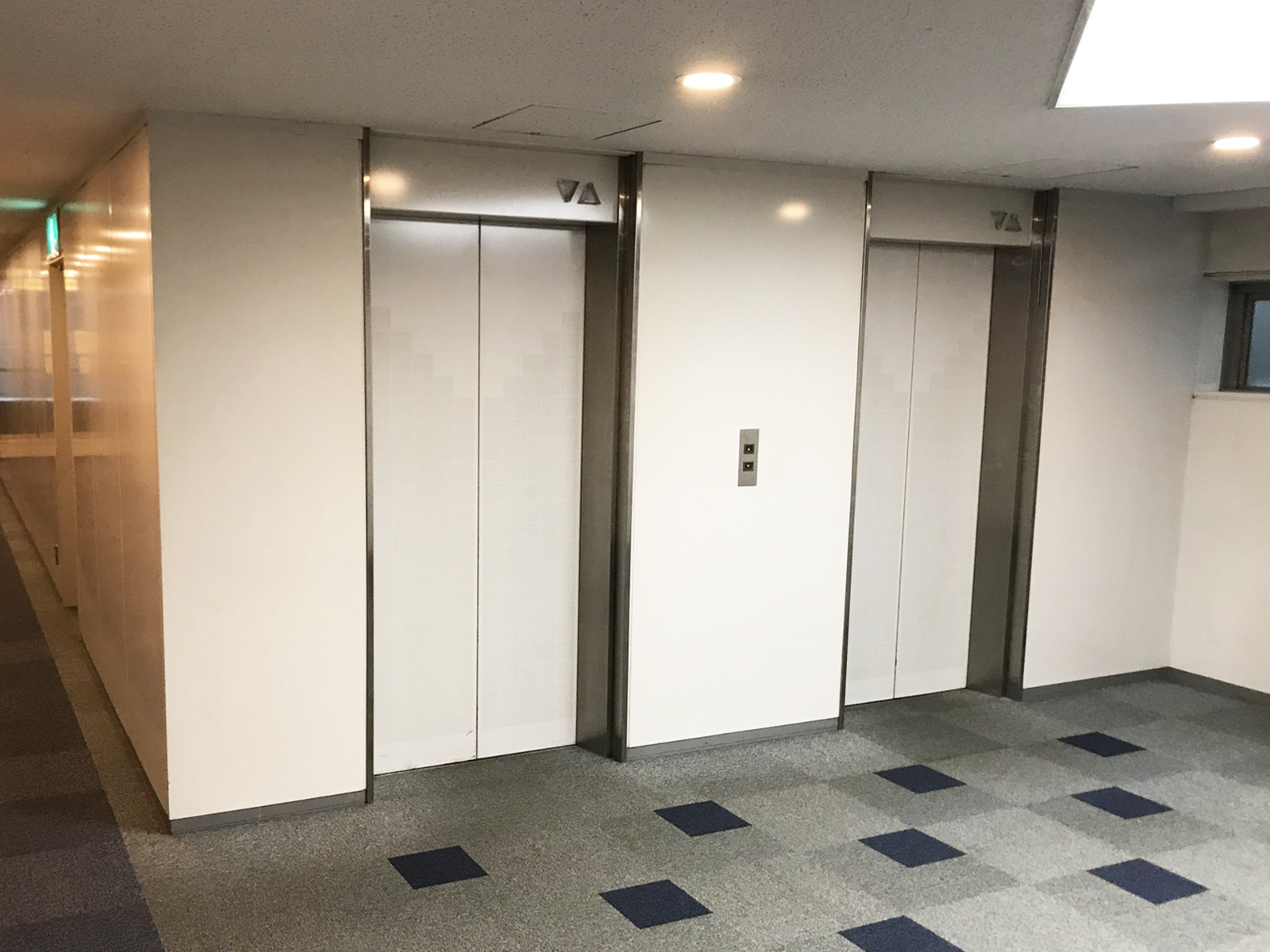 エレベーター