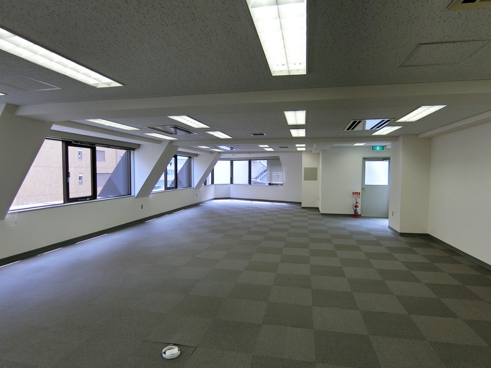オフィス室内参考画像（5階）