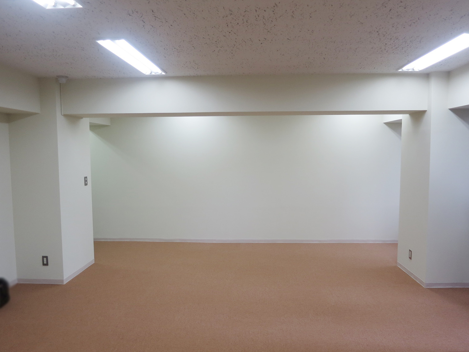 別角度の様子