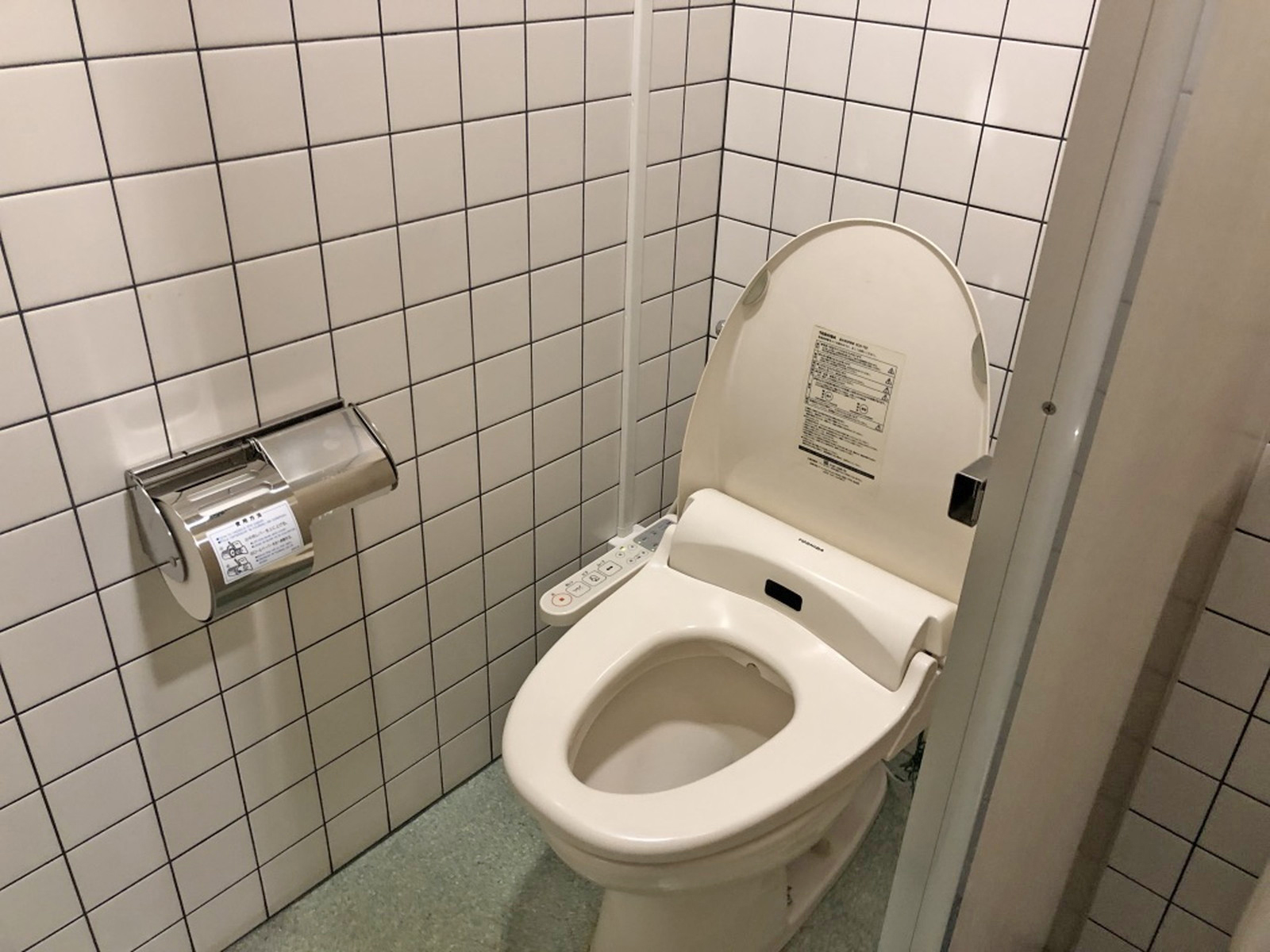 個室トイレ