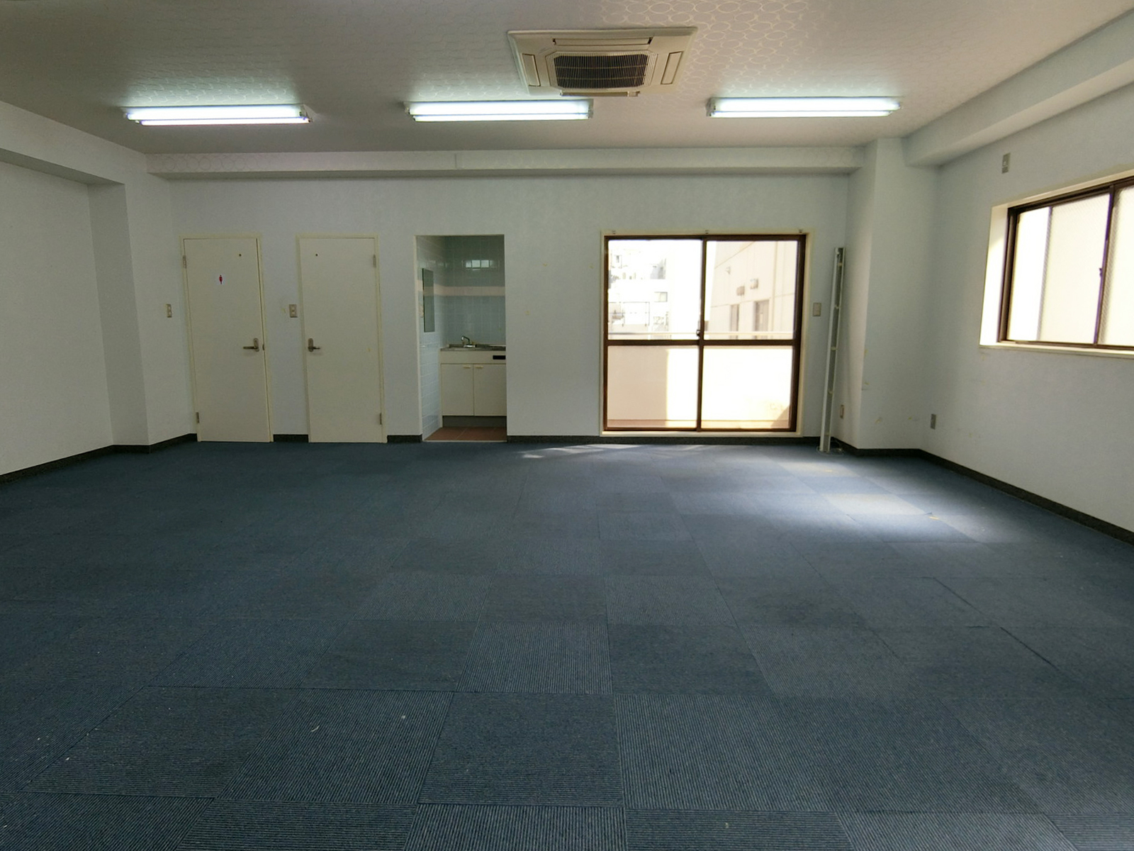 オフィス室内参考画像(7階)