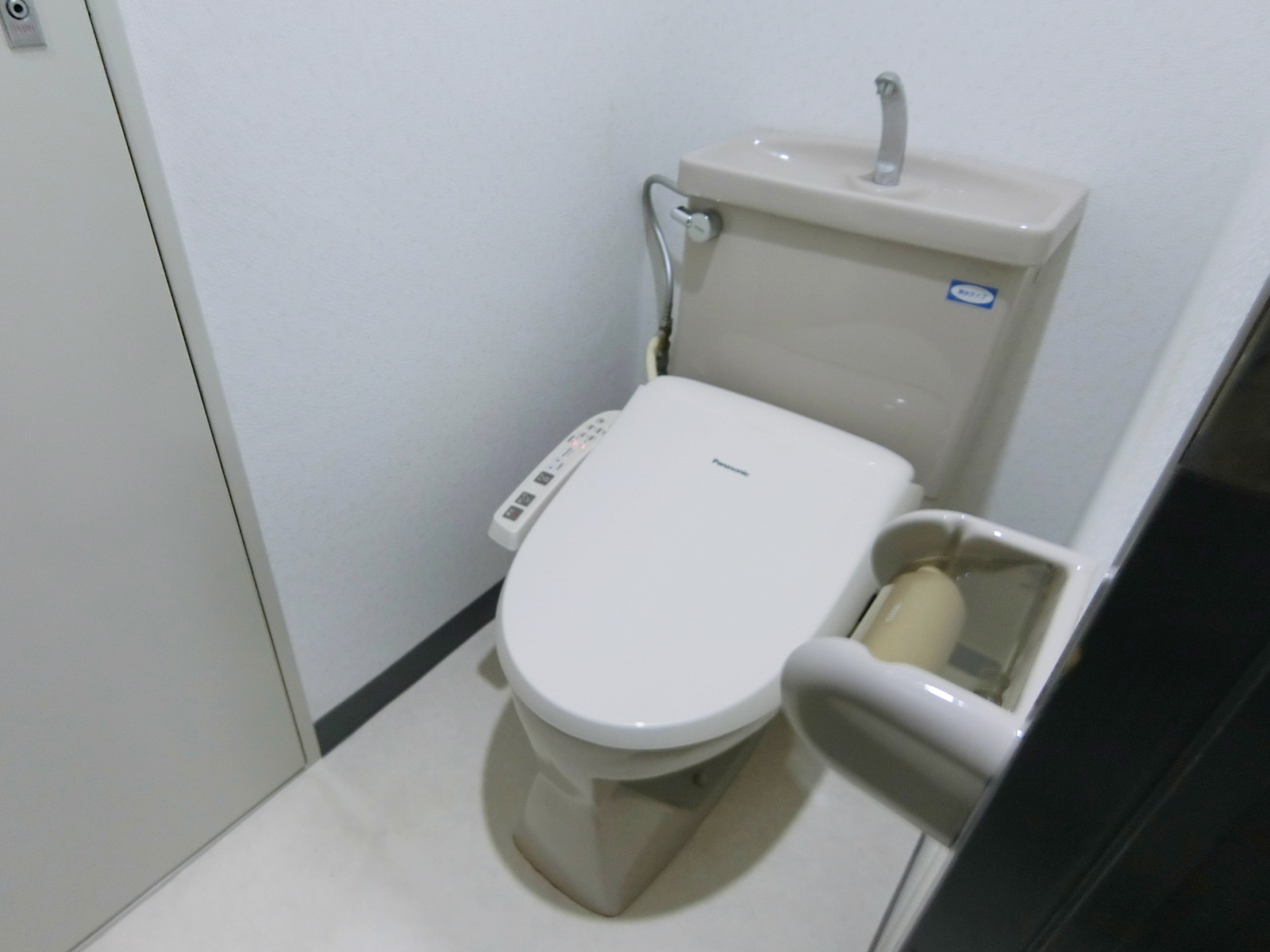 トイレ個室