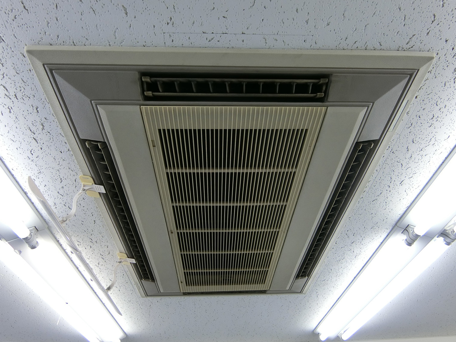 空調