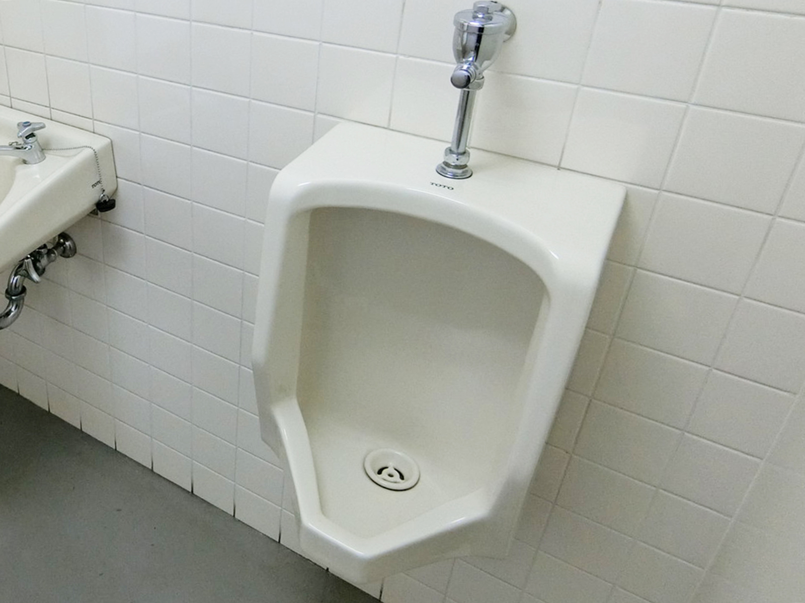 男性用トイレ
