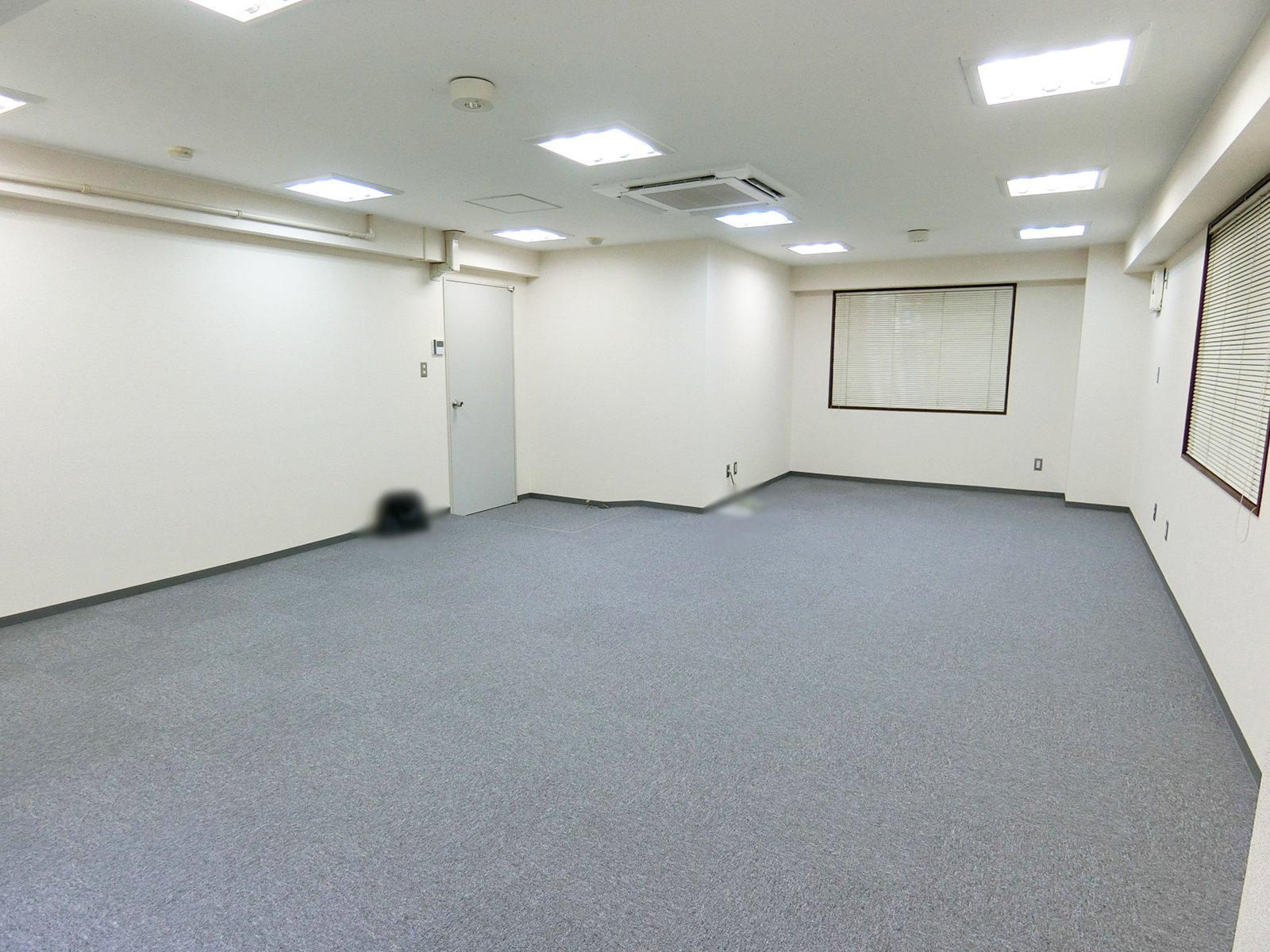 オフィス室内参考画像