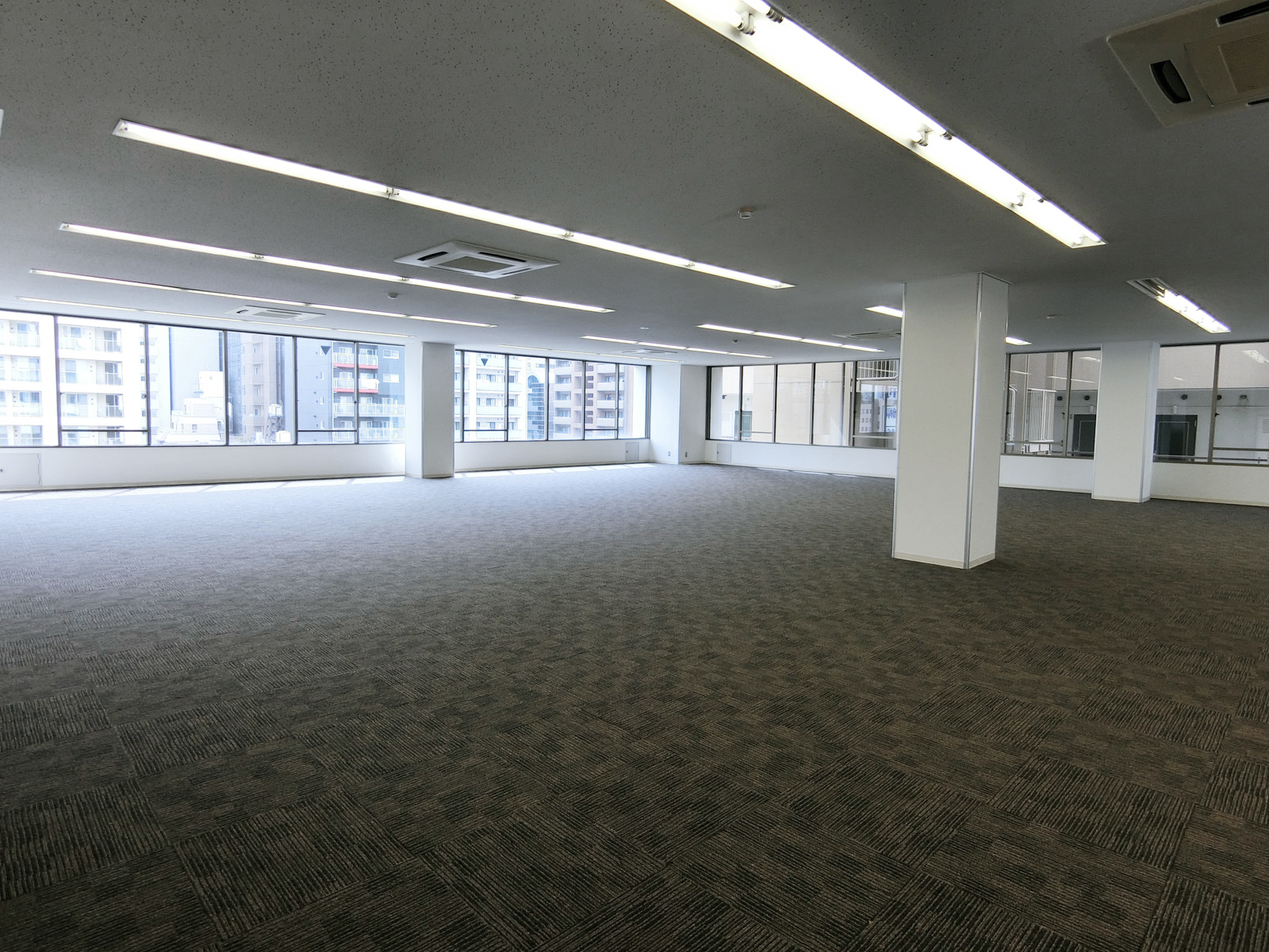 オフィス室内参考画像（6階）