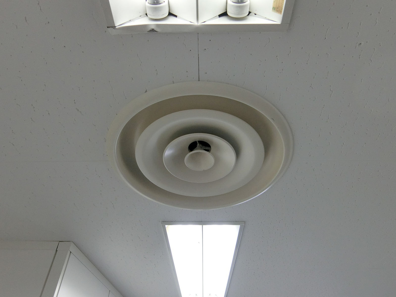空調