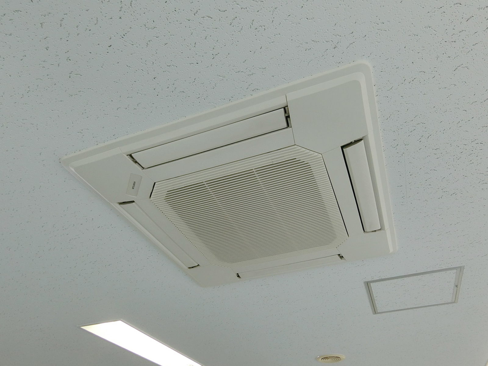 空調