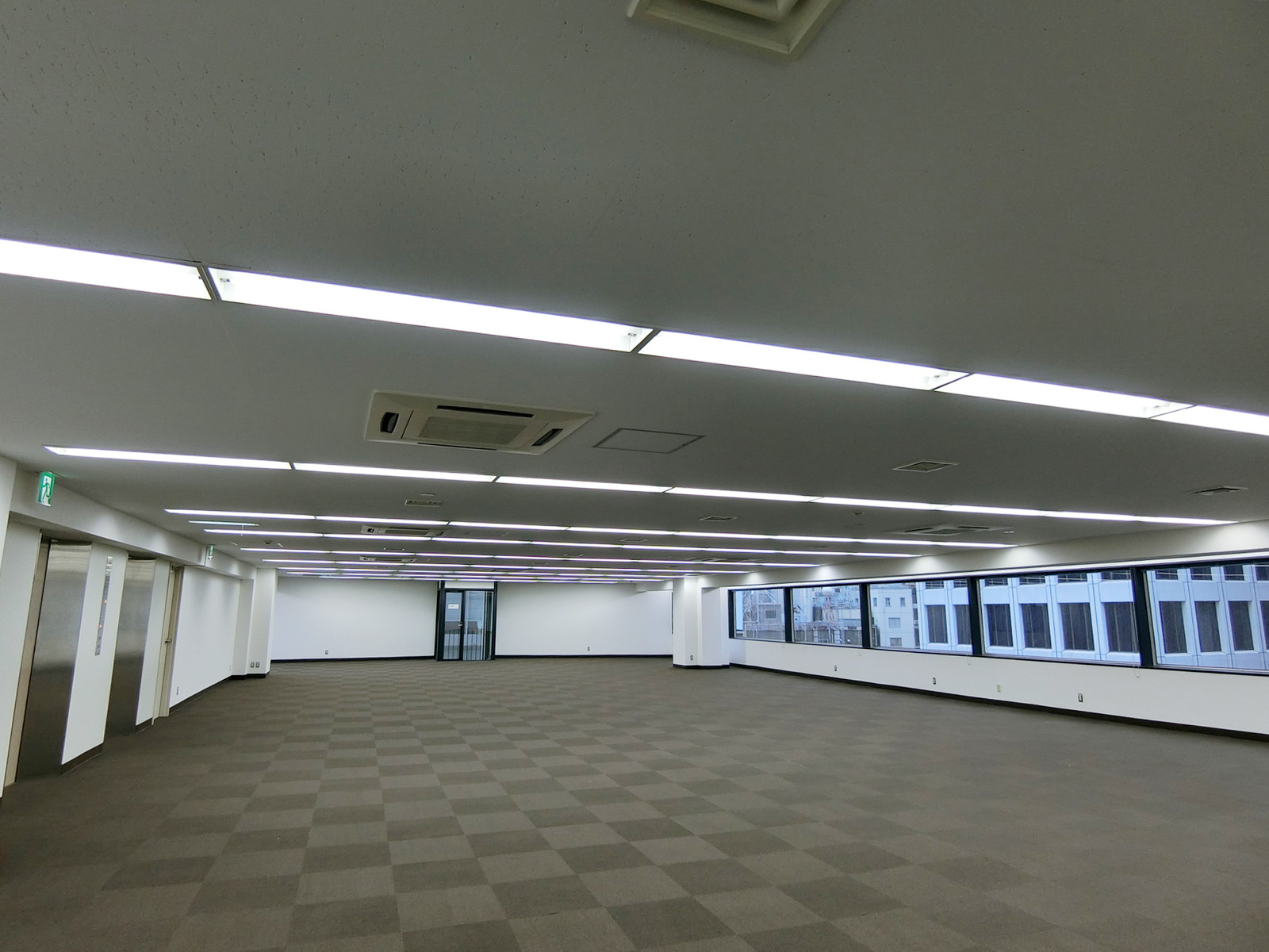 オフィス室内参考画像(5階)