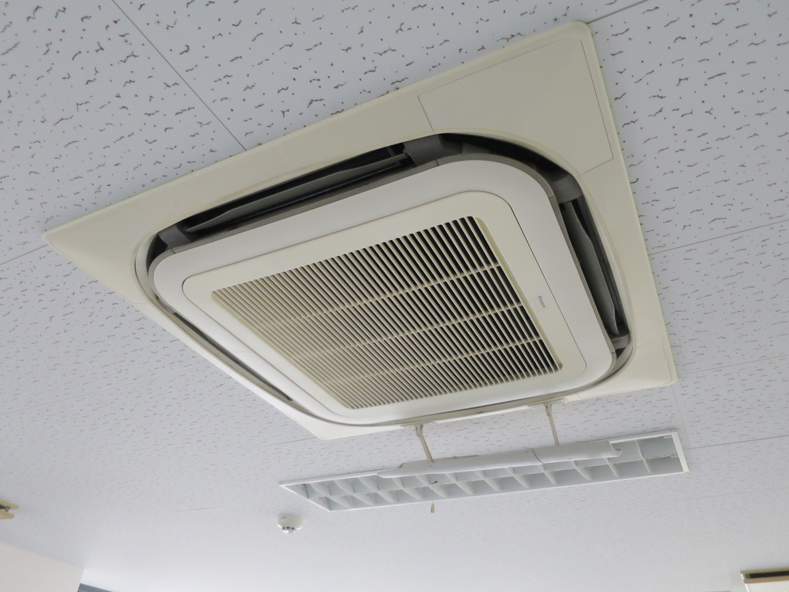 空調機器