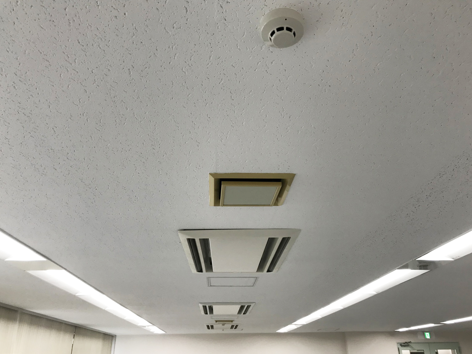 空調