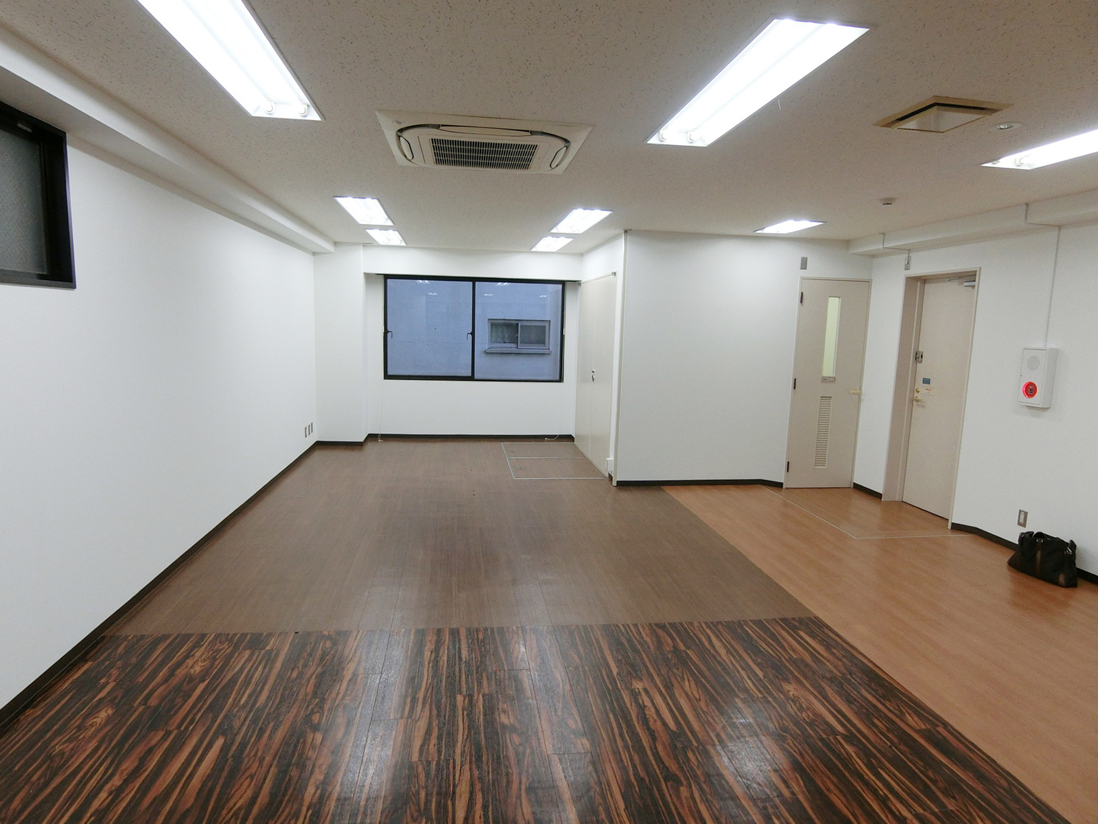 オフィス室内参考画像（3階）