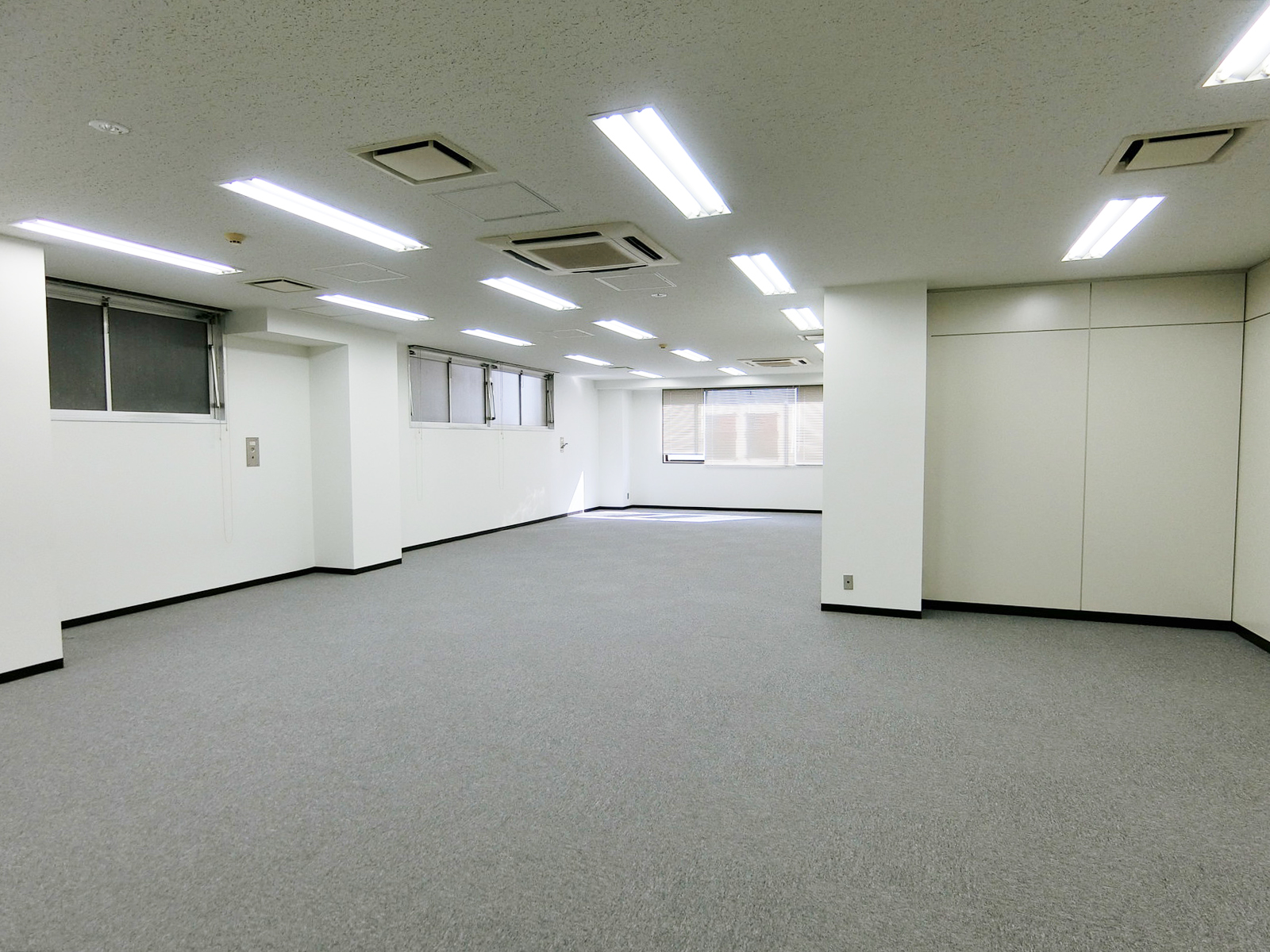 オフィス室内参考画像（3階）