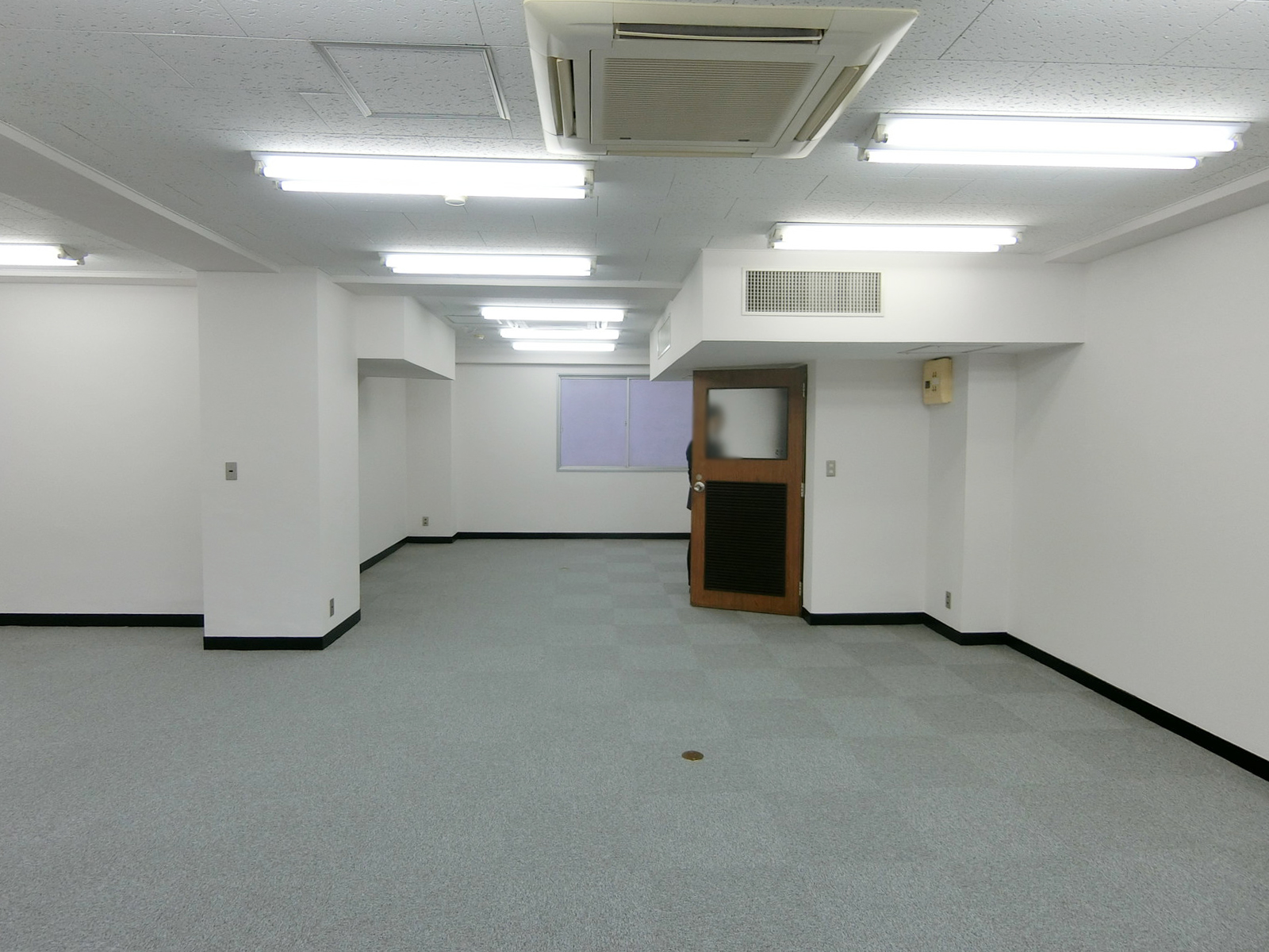 室内別角度の様子