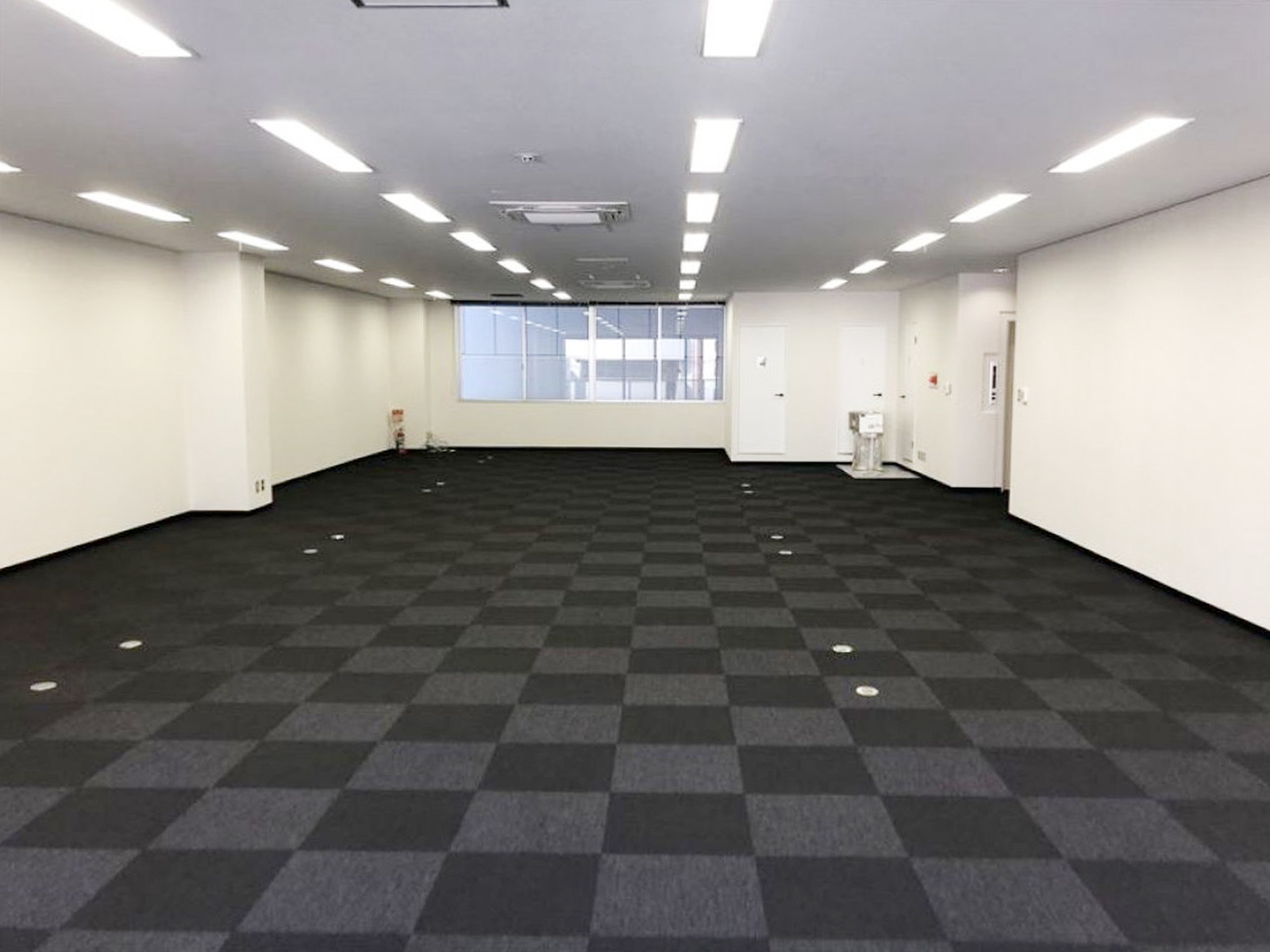 別角度の様子