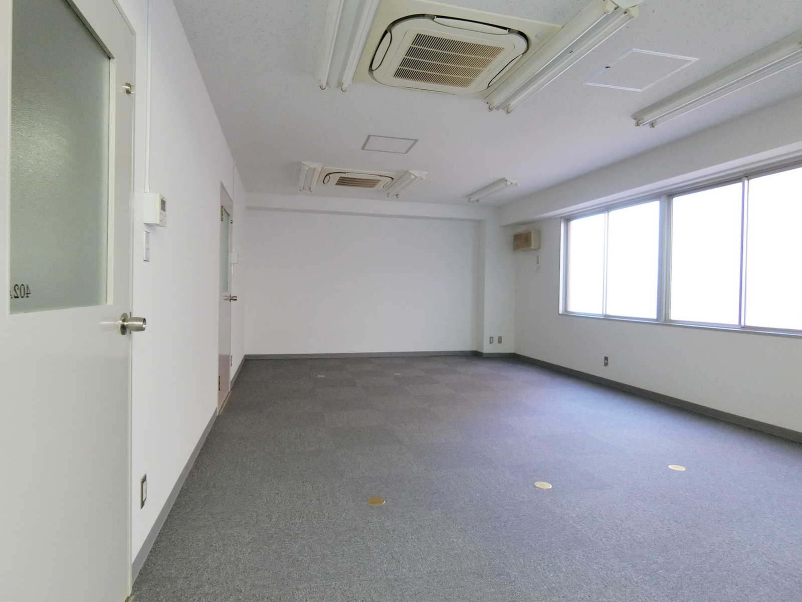 オフィス室内参考画像（4階）