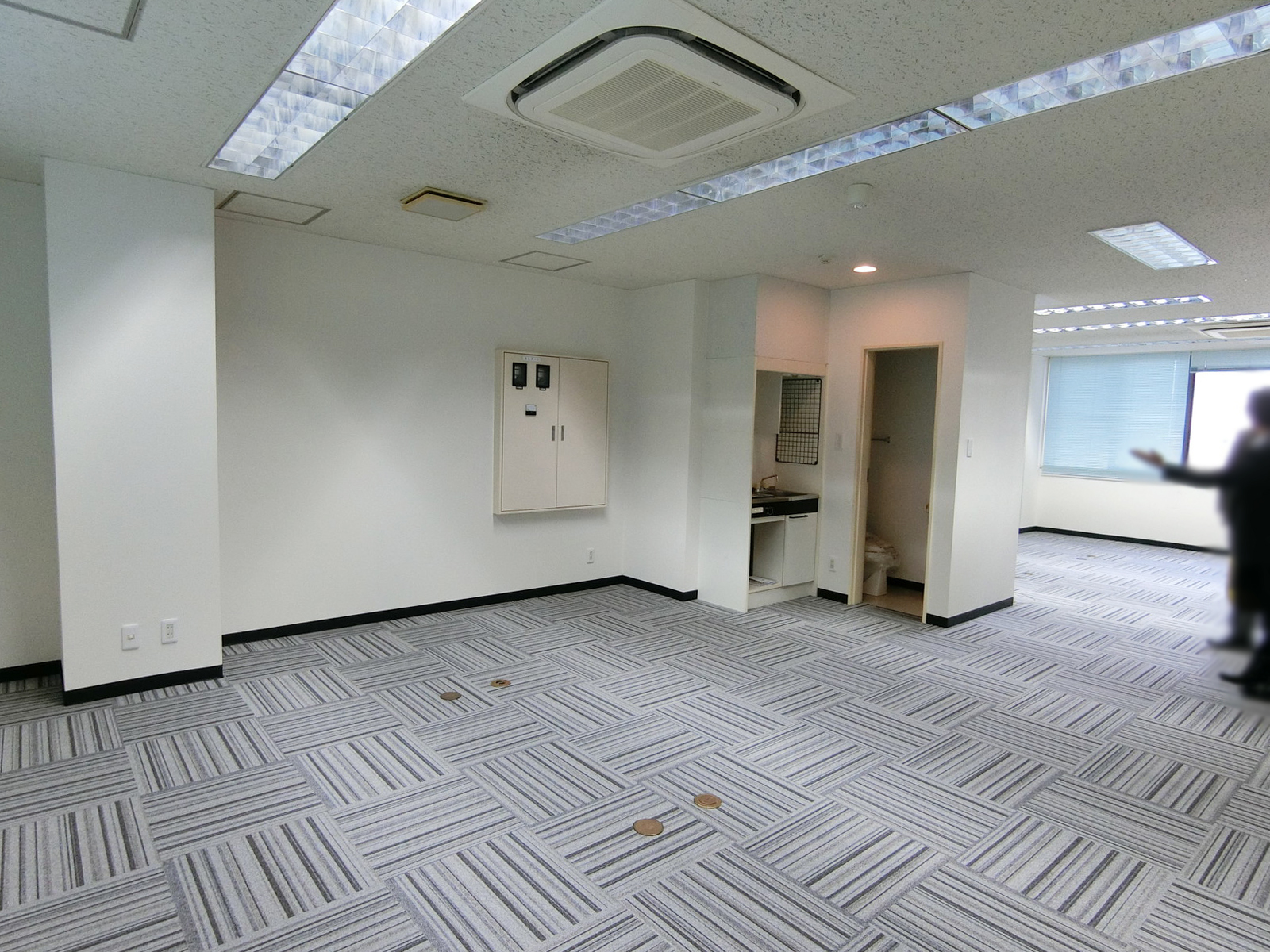 別角度の様子