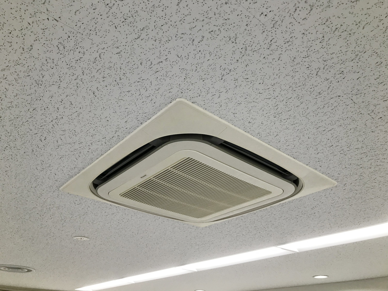 空調