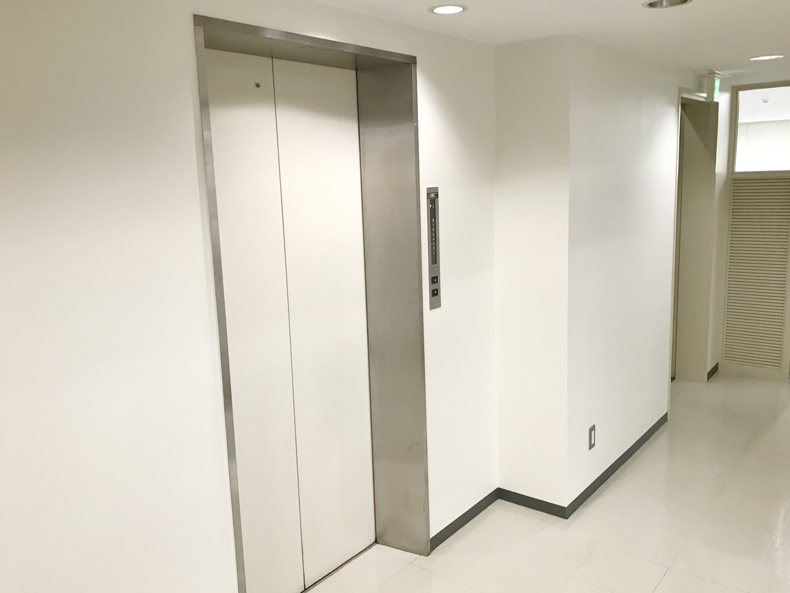 エレベーターホール