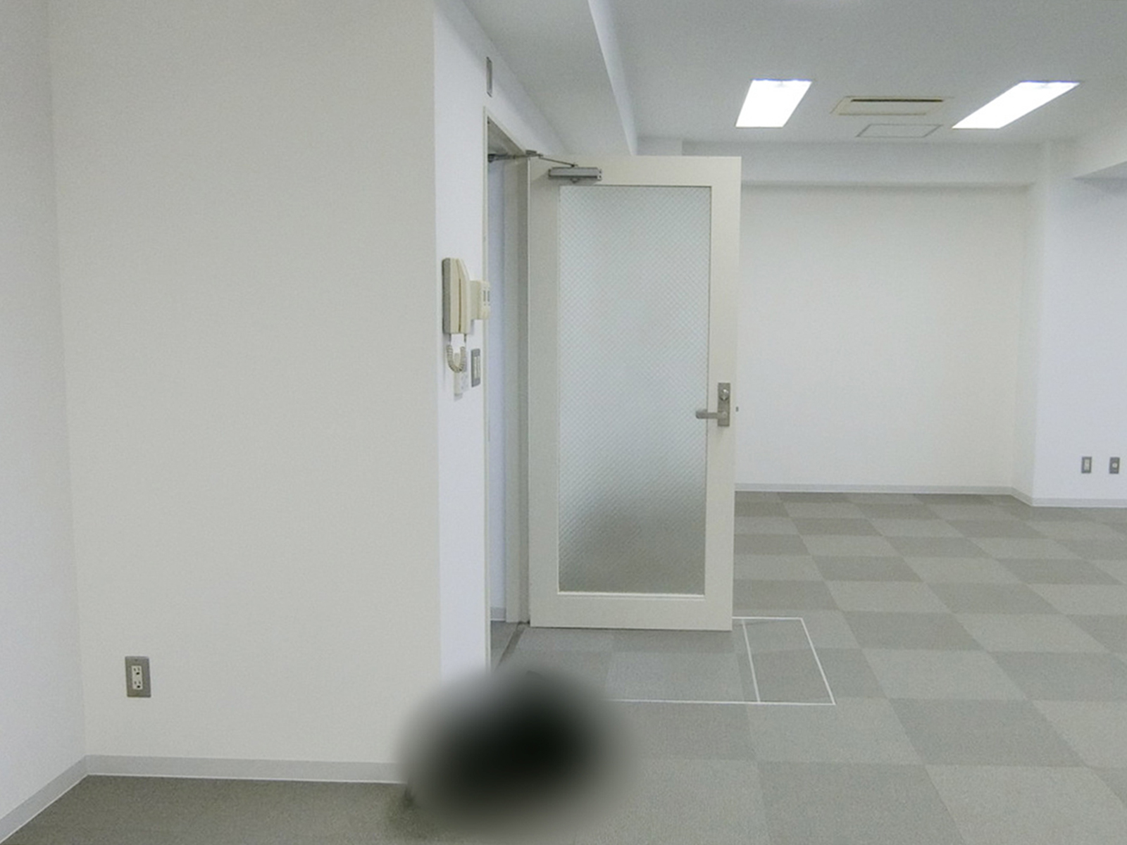 貸室出入口