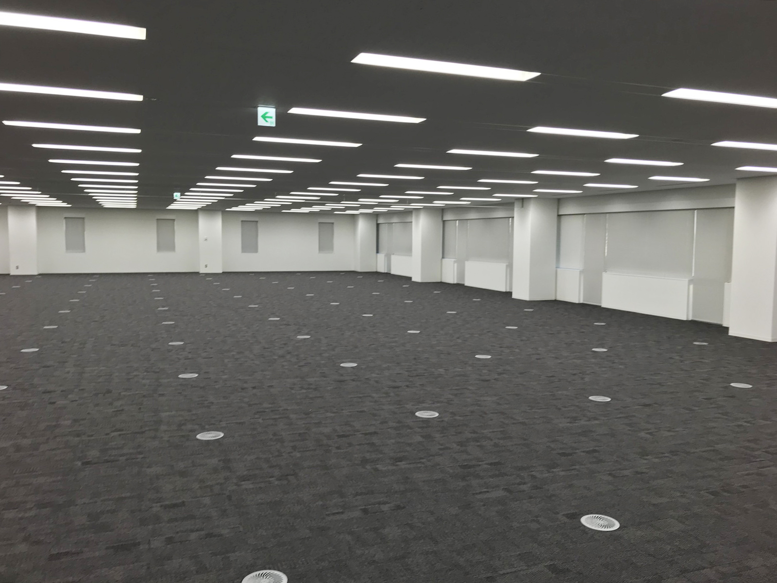 オフィス室内参考画像（4階）