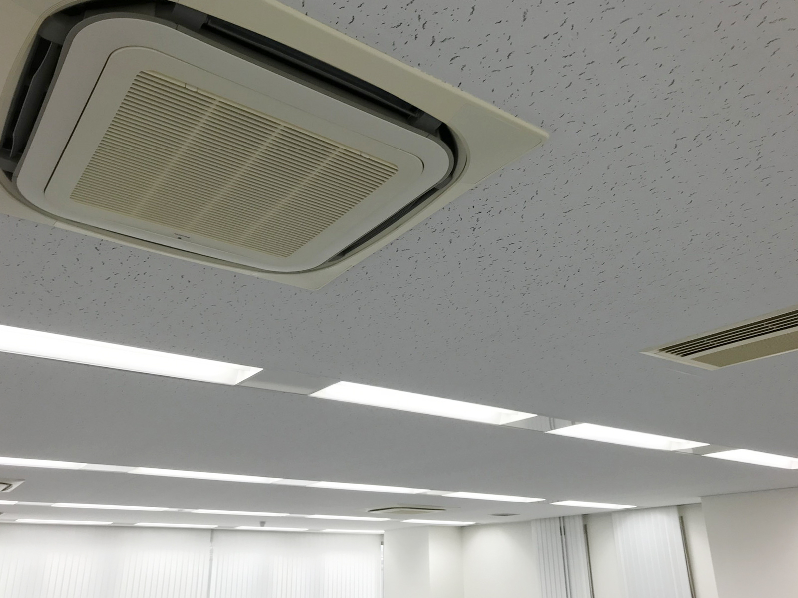 空調