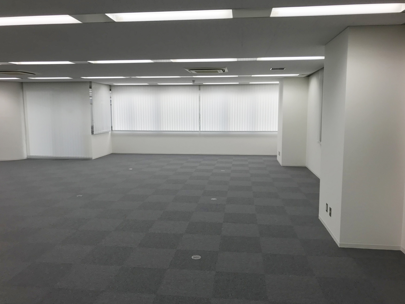 貸室内別角度の様子