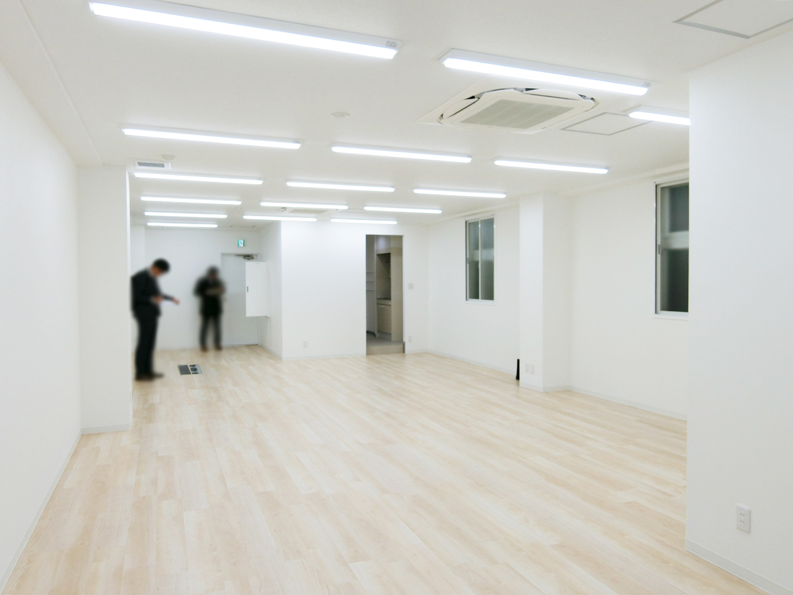 オフィス室内参考画像（8階・約27坪）