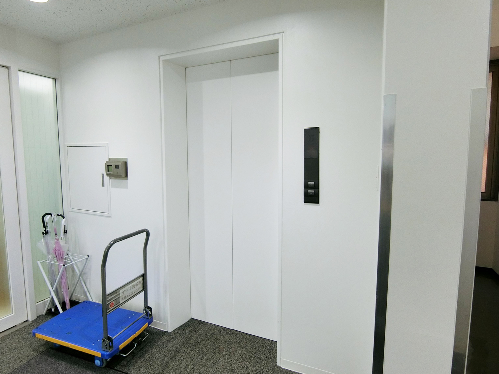 エレベーター