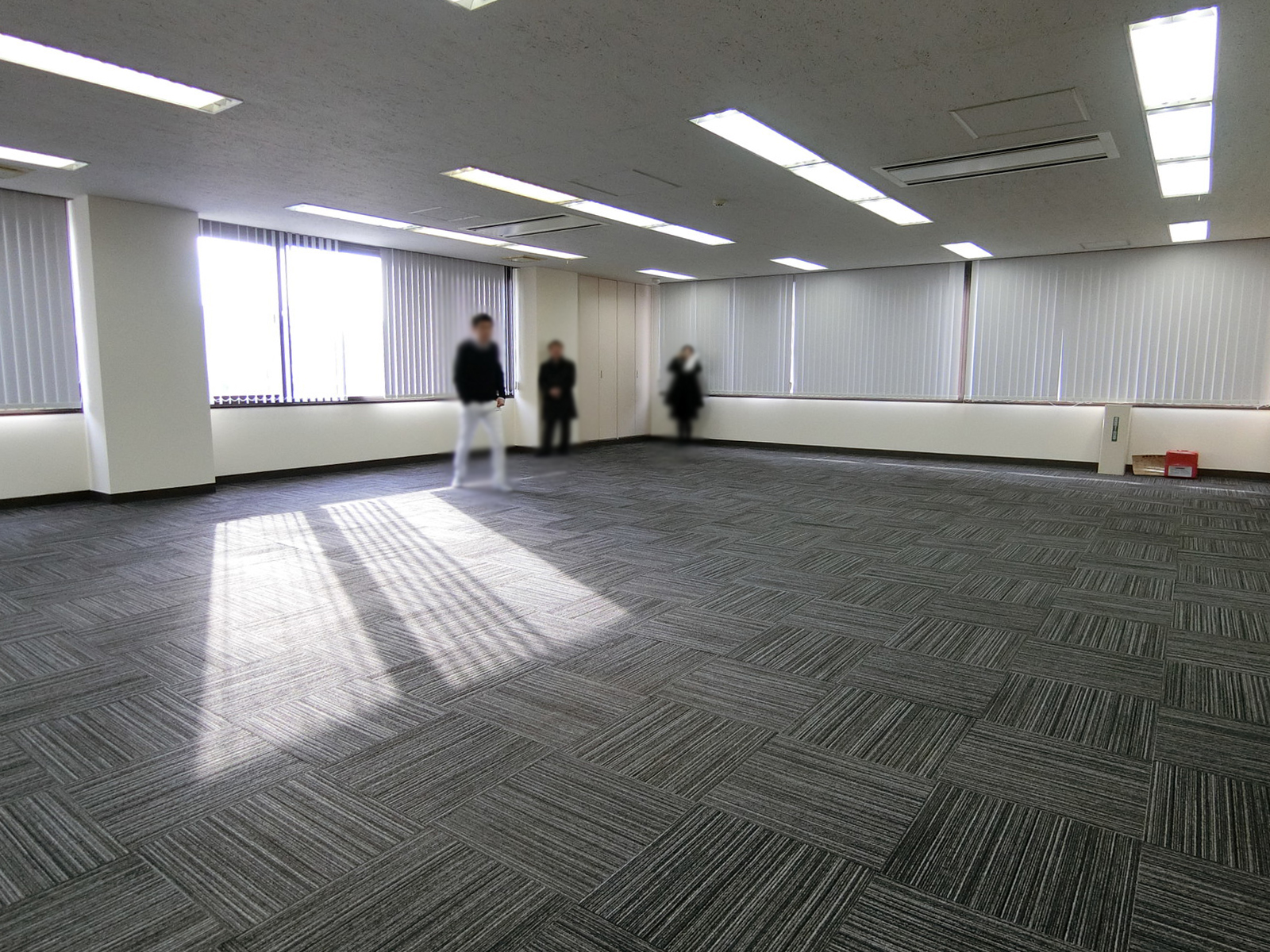 オフィス室内参考画像(4階)