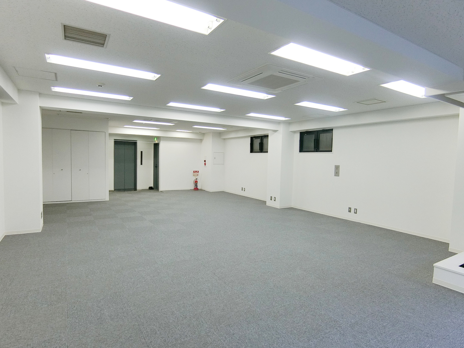 別角度の様子