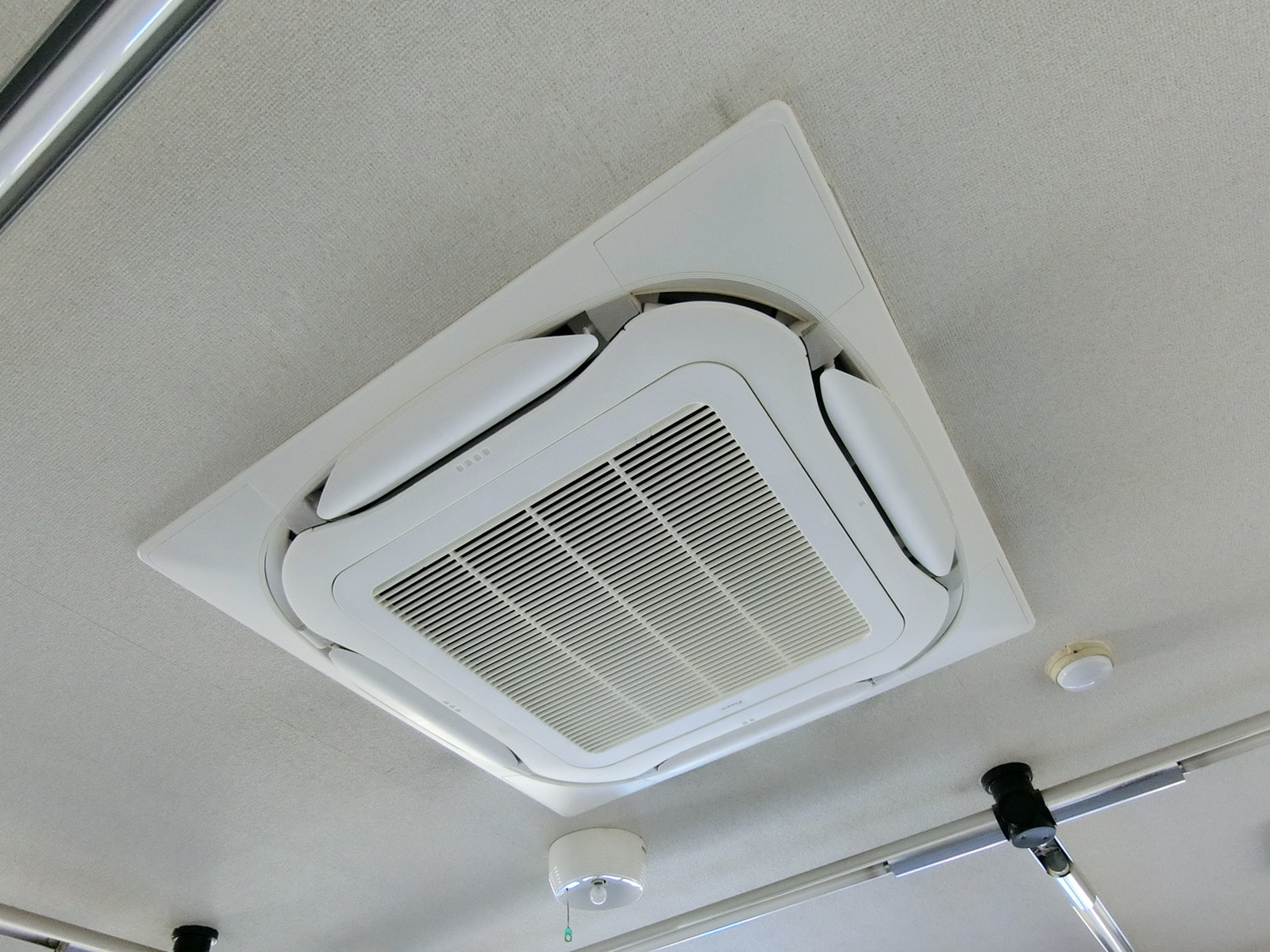 空調