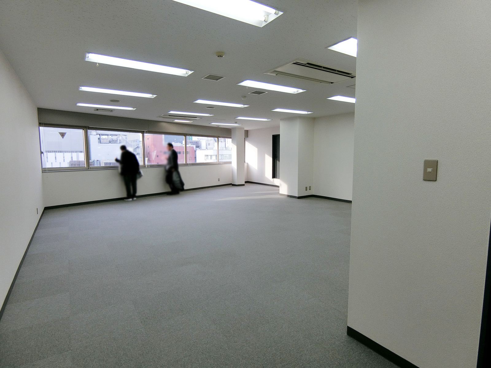 オフィス室内参考画像(9階)