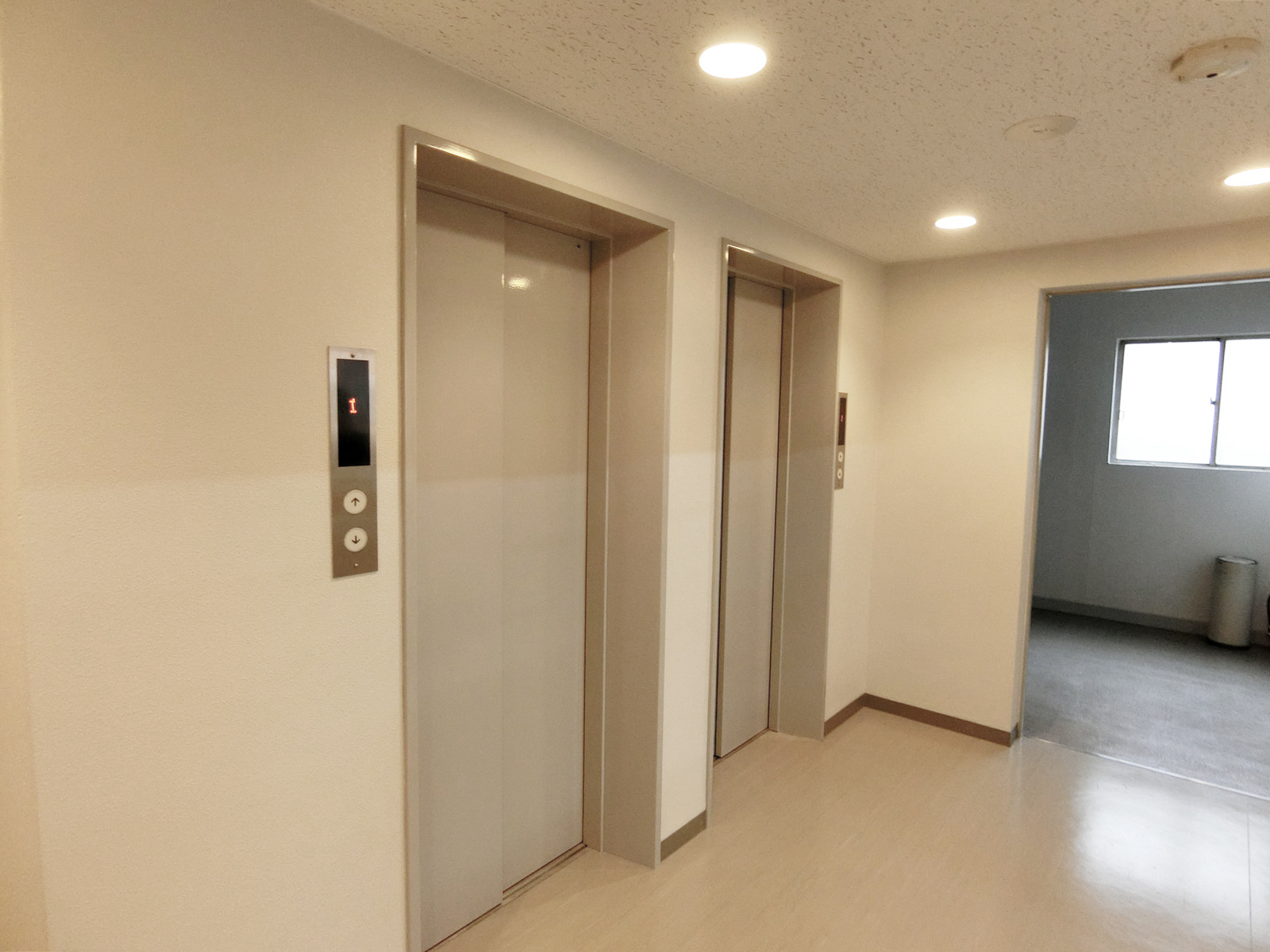 エレベーターホール