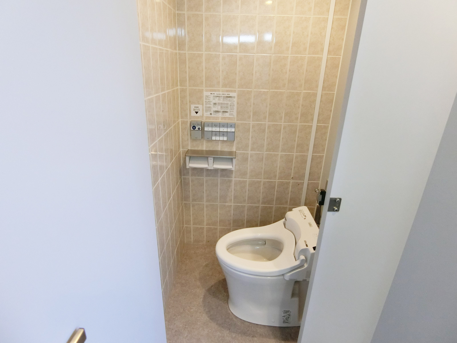 トイレ個室