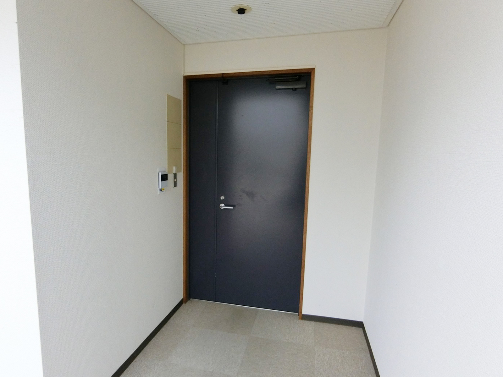 貸室出入口